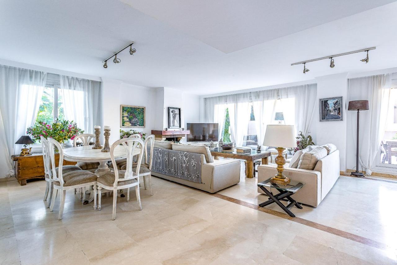 Oleholidays Adosado Mediterraneo Los Monteros 100 M Playa Marbella Exterior photo